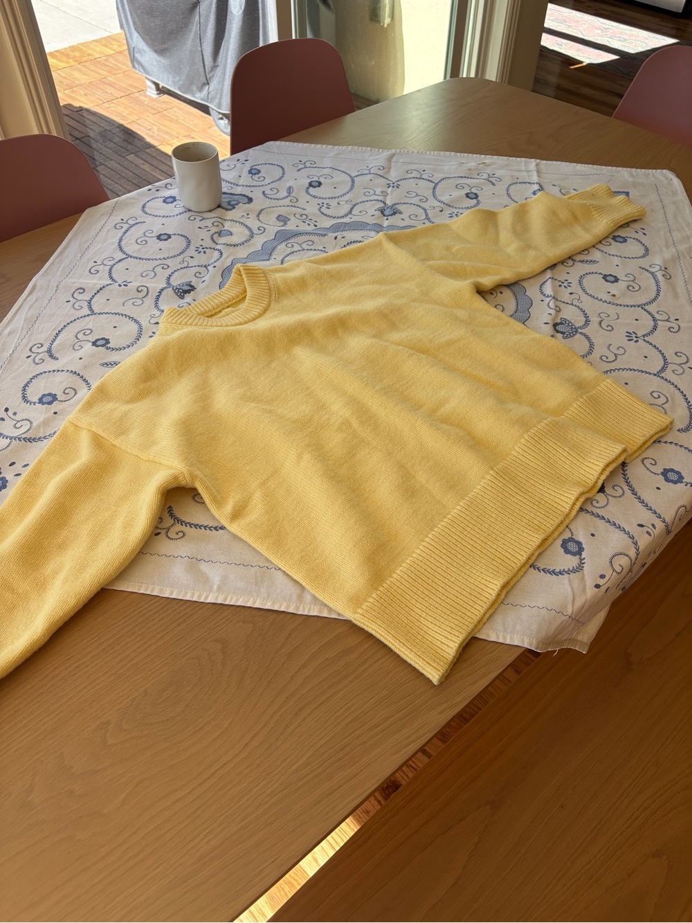 Women’s Yellow Butter CASHMERE Crewneck Sweater